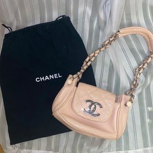 Chanel lambskin quilted pink shoulder bag